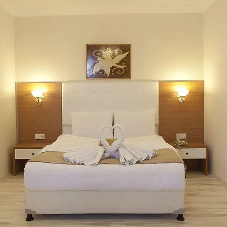 فندق Parlak إجنيدا